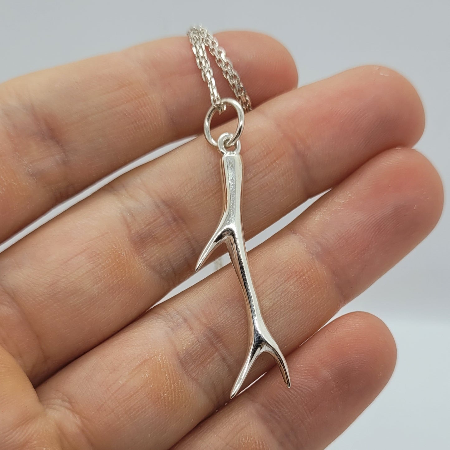 Short branch pendant