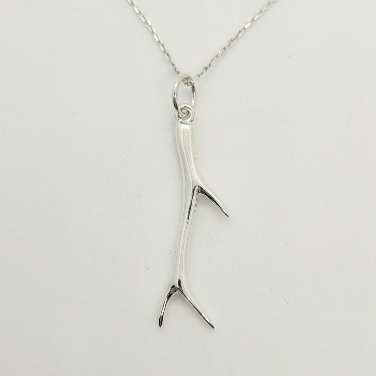 Short branch pendant