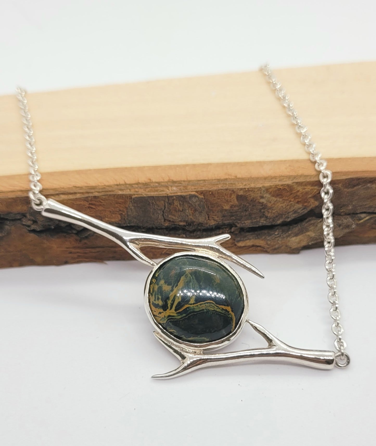 Branches and Gaspésie Jasper Necklace